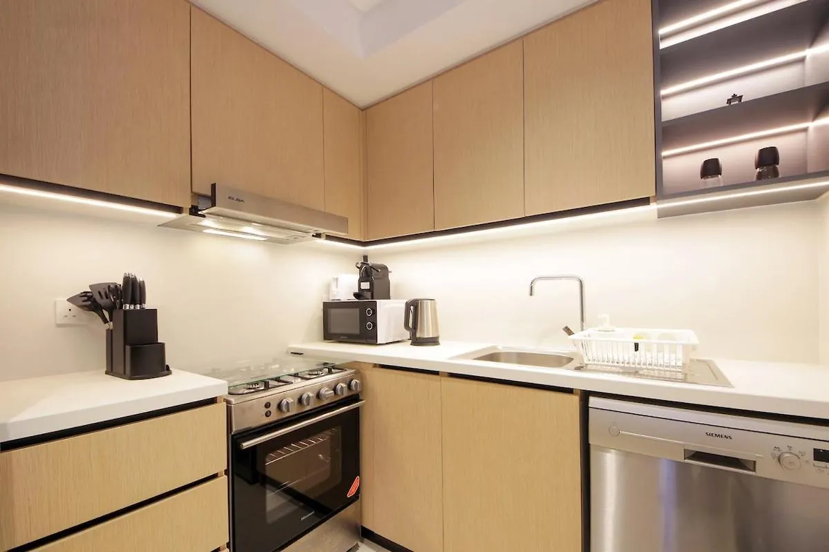 Апартаменты Modern 1Br In Downtown Near Burj Khalifa & Metro Дубай