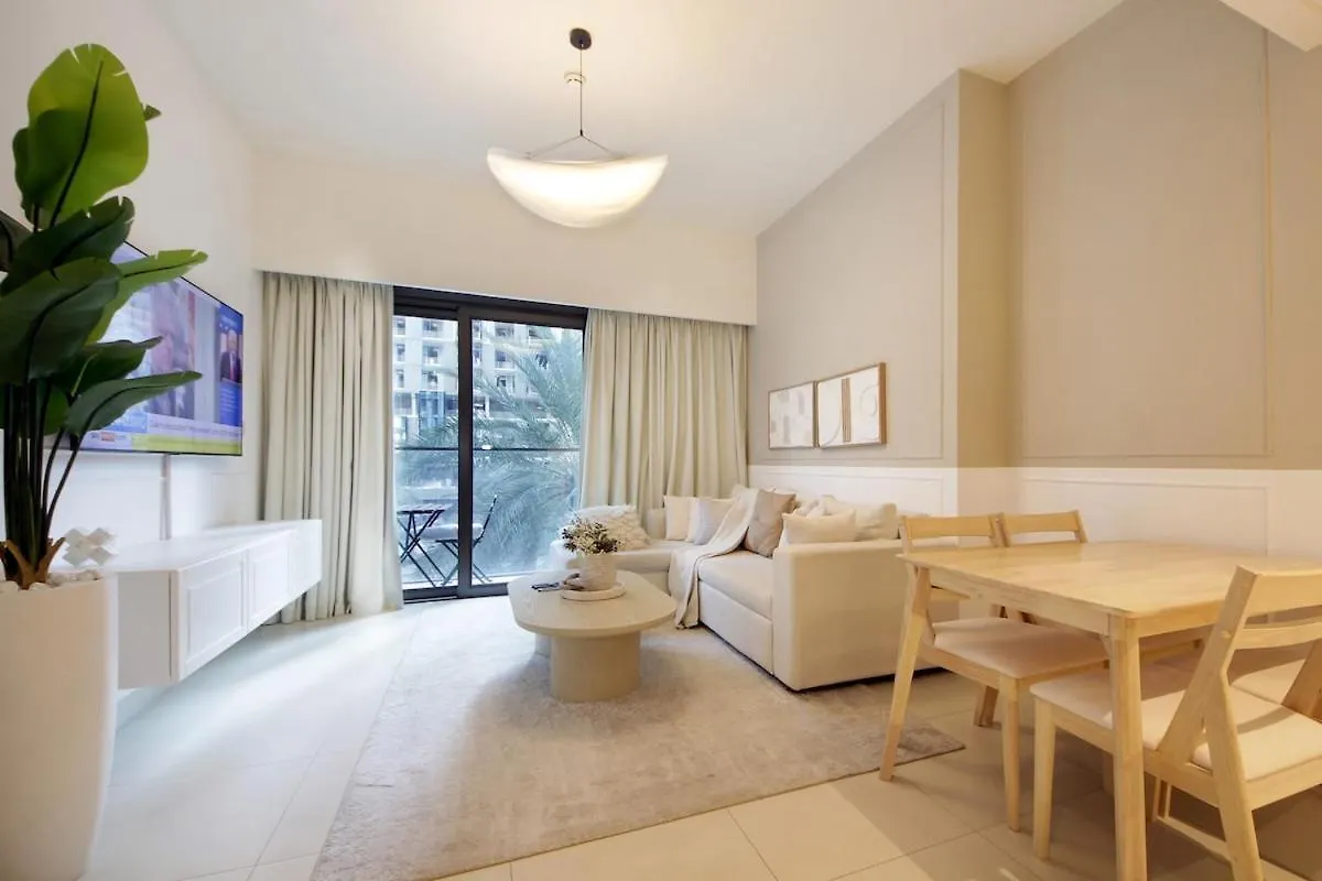 Modern 1Br In Downtown Near Burj Khalifa & Metro Apartment Dubai 0*,  United Arab Emirates
