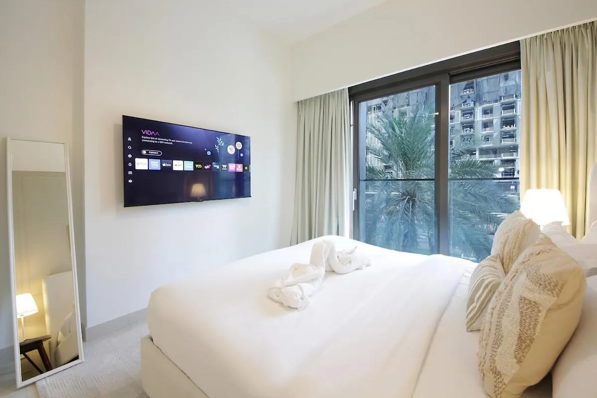 Modern 1Br In Downtown Near Burj Khalifa & Metro Διαμέρισμα Ντουμπάι